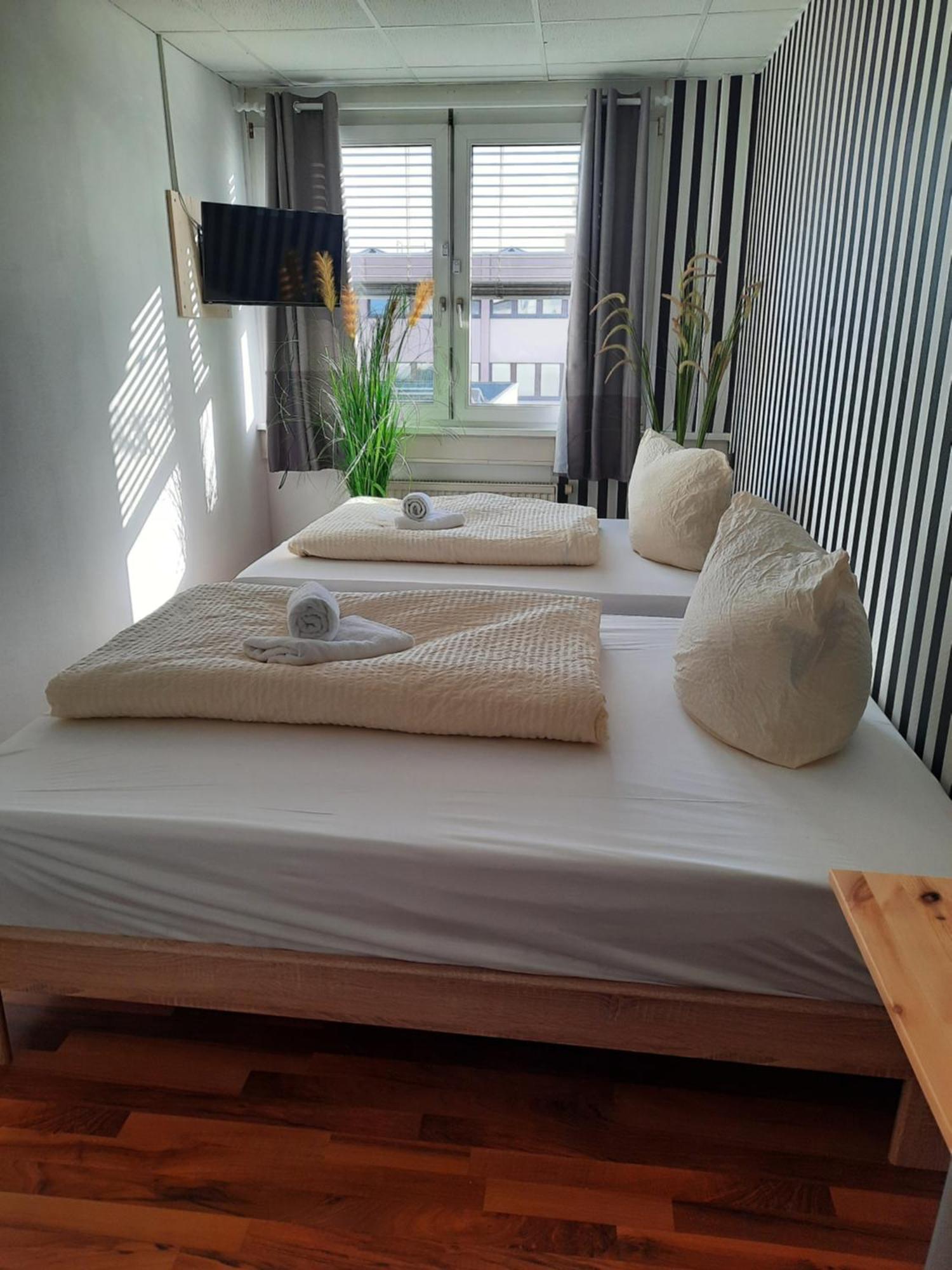Sleep Well Rooms Штутгарт Экстерьер фото